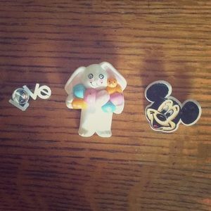 Rare Disney Mickey Brooch Lapel Pin Lot Easter 🐣